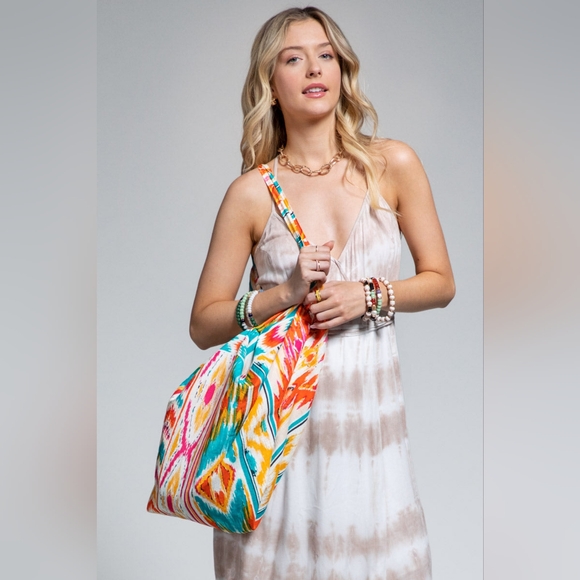 Boho Chic Beach Yoga Hobo Shoulder Bag - Multi Colored Abstract Ethnic Print - Picture 2 of 8